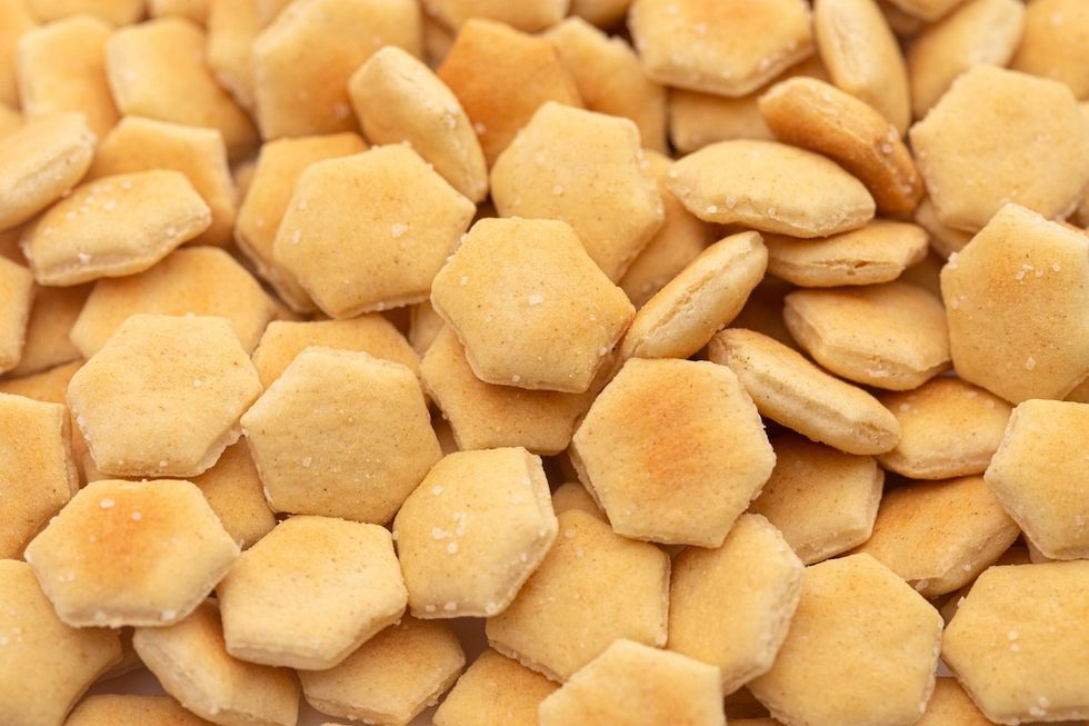 closeup of oyster crackers