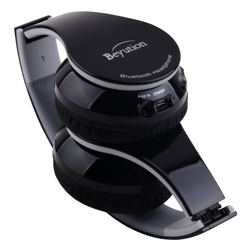 The 20 Best Pairs of Affordable Headphones You Can Buy in Bulk