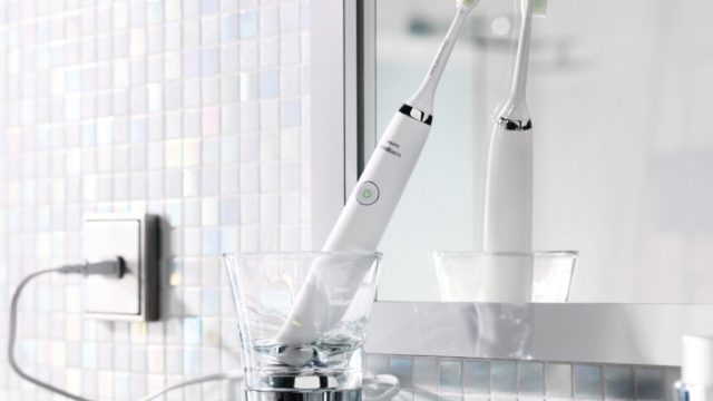 Electric toothbrush gear article