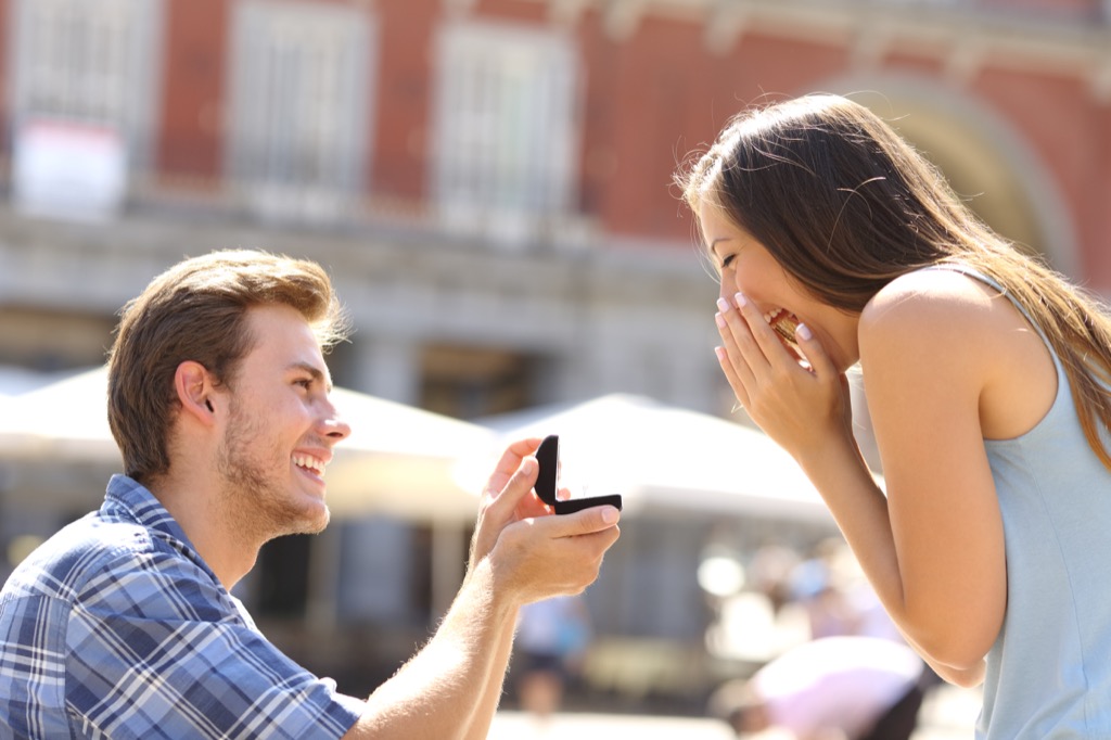 Marriage Proposal - engagement proposal tips 