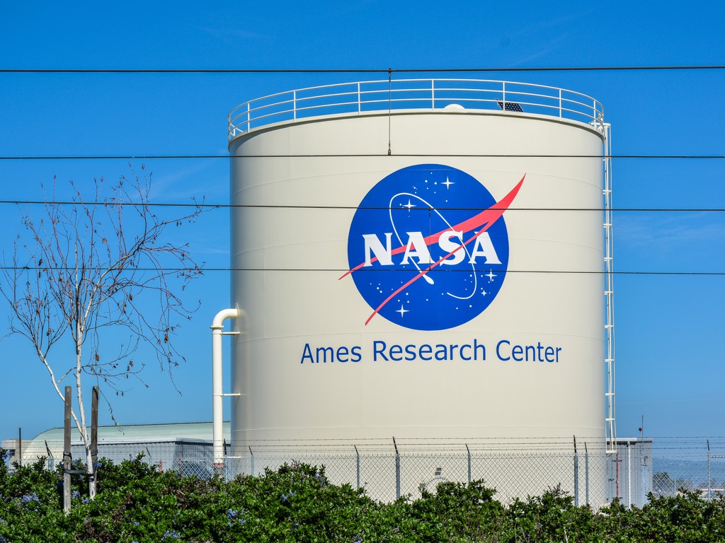 google nasa ames, Crazy Facts You Never Knew About Your Smartphone