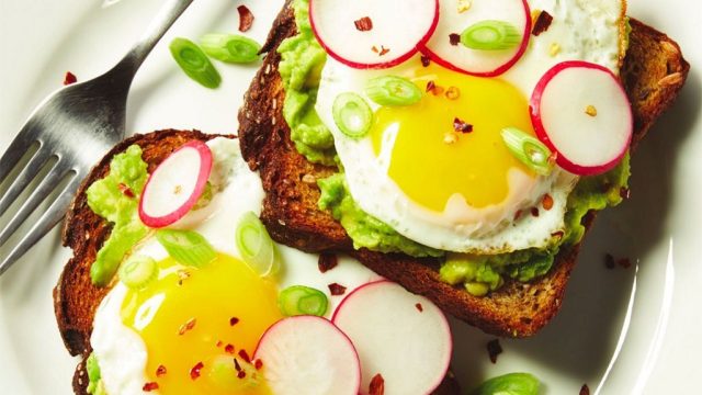 breakfast meals avocado toast dave zinczenko zero belly breakfasts controlling cravings