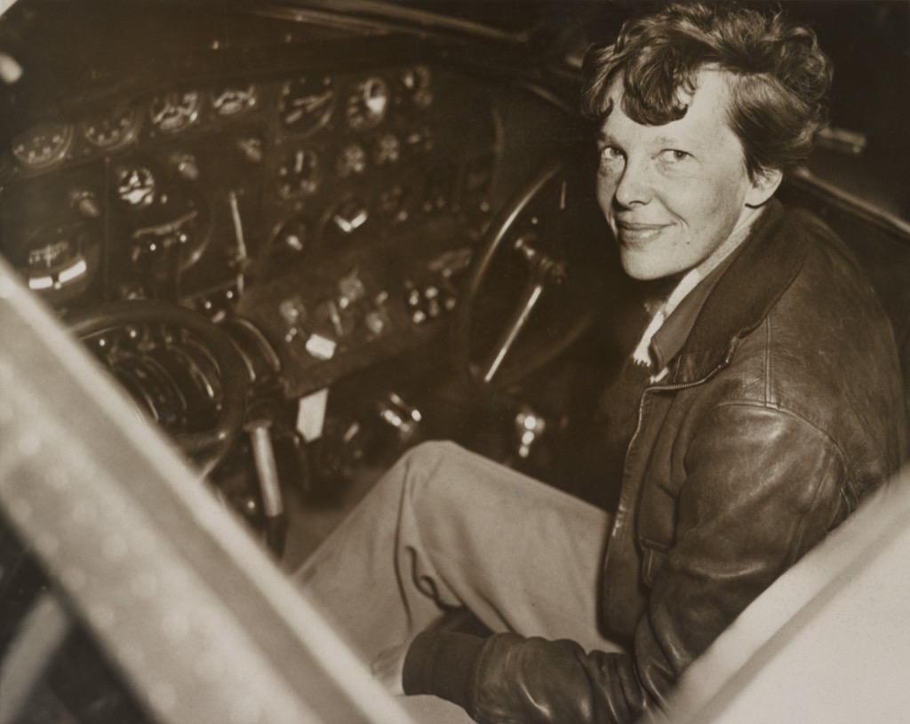 Amelia Earhart Unsolved Mysteries