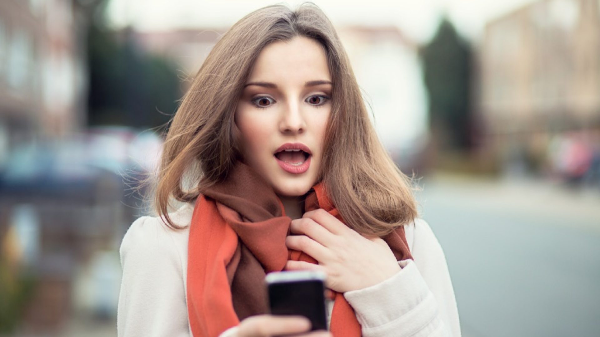 Sexting: 100 Lines So Hot They'll Melt Your Phone - Sexting Examples