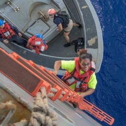 How Two Women—and Two Dogs—Survived Five Harrowing Months Lost at Sea