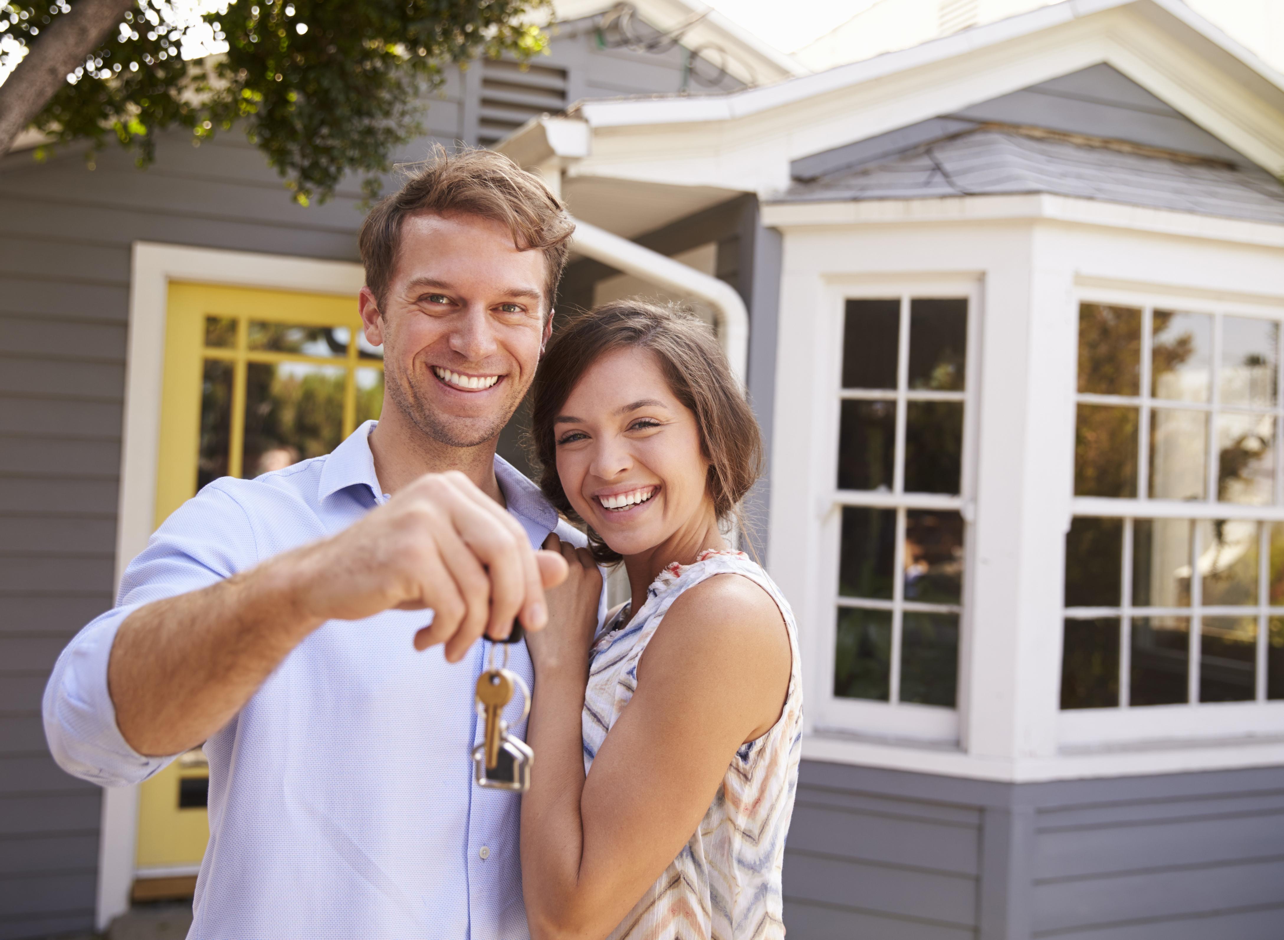 couple buying a house Wealth-Building Tips 