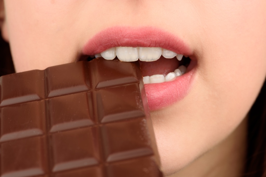 eating chocolate can get rid of wrinkles