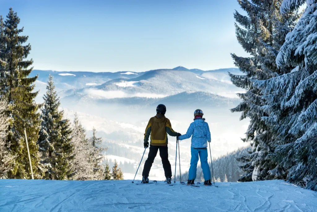 Skiiing, a great non-cliché second date. second date ideas