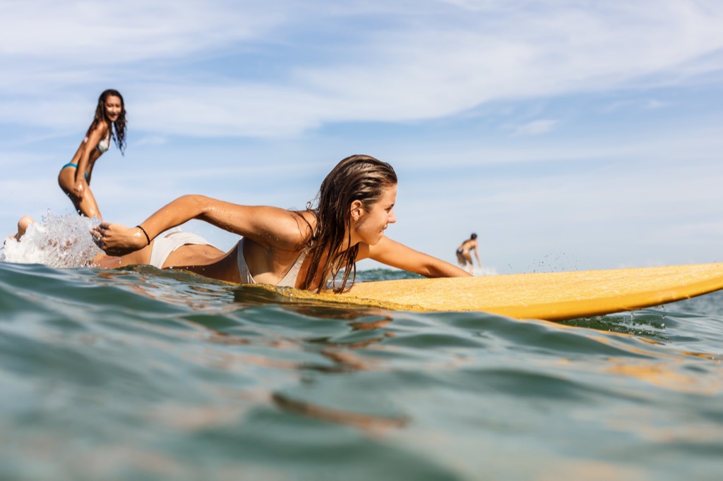 surfing lessons gift ideas