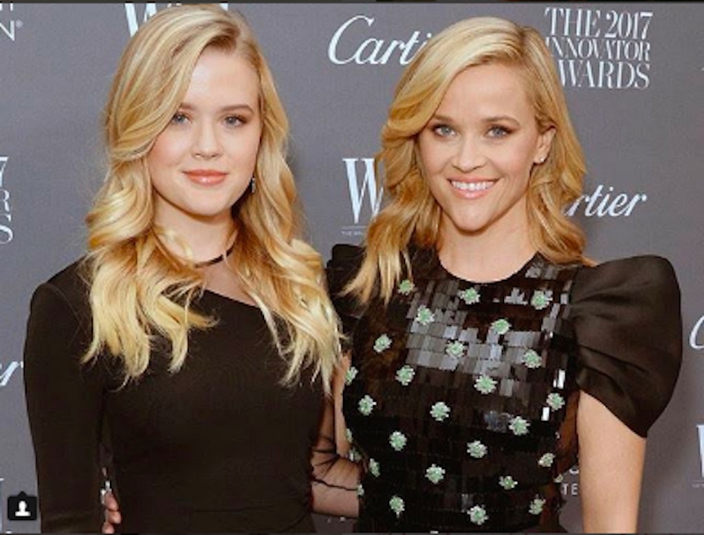 Reese Witherspoon on the red carpet with her daughter, Ava.