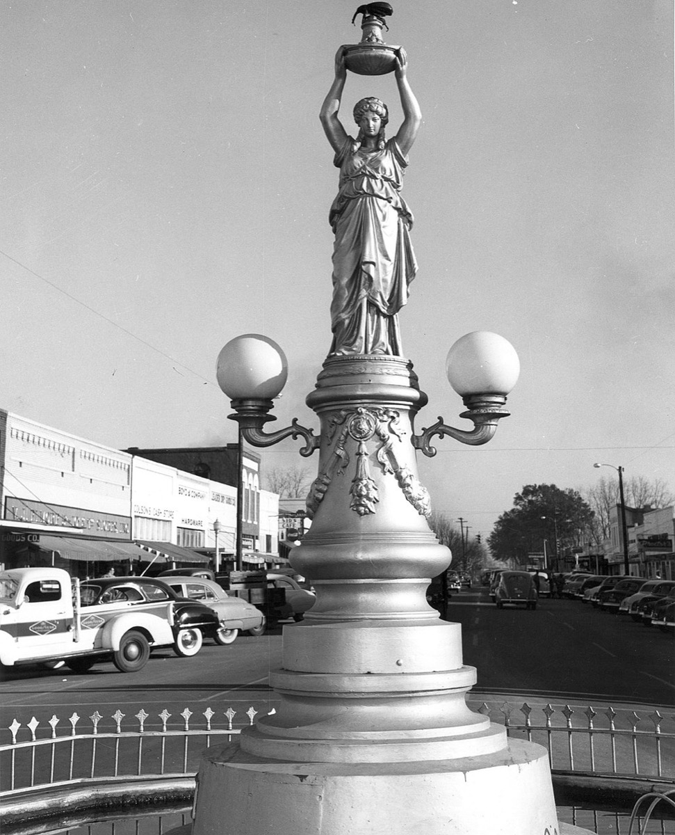 boll weevil monument