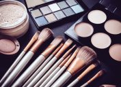 makeup brushes things you shouldn't store in your basement