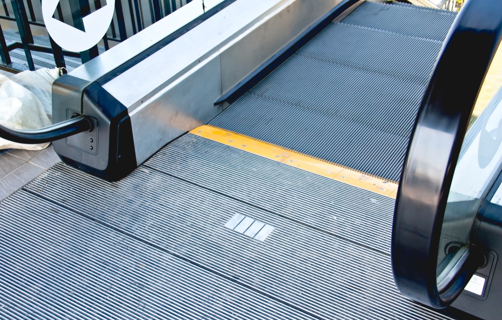 This Is Why Escalator Steps Have Those Grooves