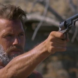 Kevin Costner Dances With Wolves