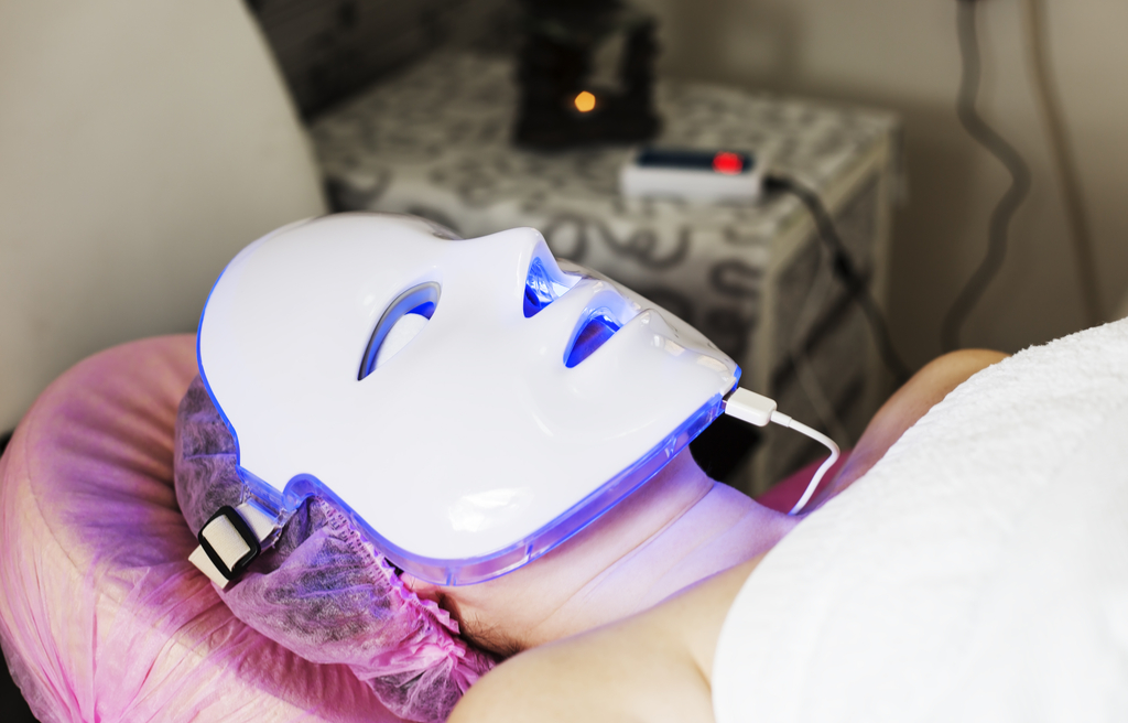 LED Light Therapy Anti-Aging