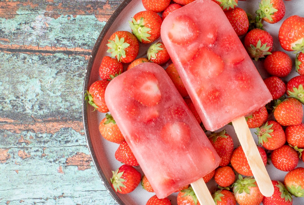 Strawberry popsicles 
