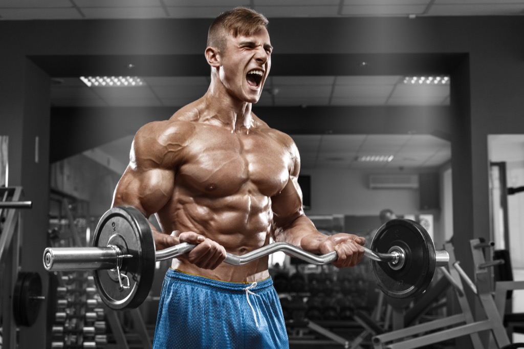 Como ganar masa muscular en el gym