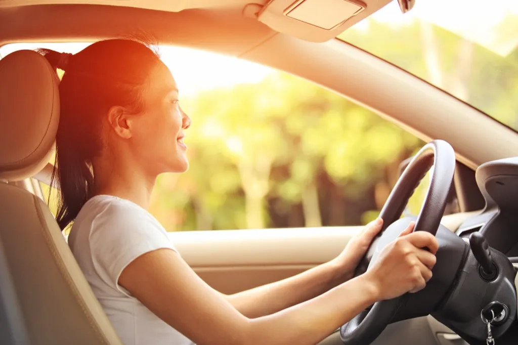 Woman driving Being Single in your thirties