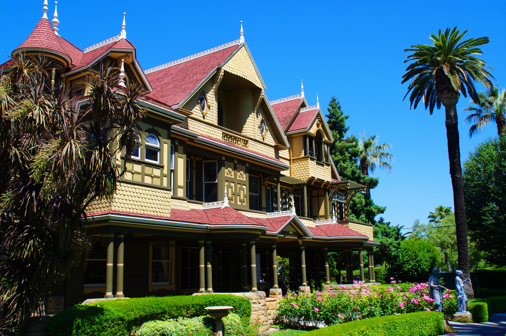 winchester mansion San Jose, California cursed places in america