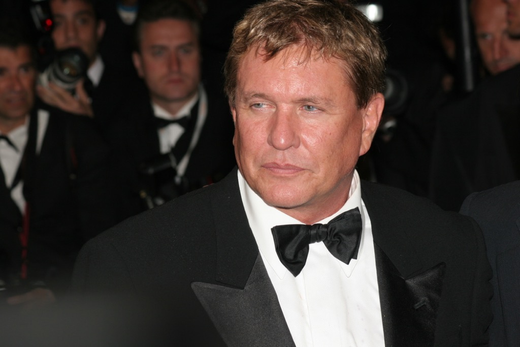 Tom Berenger washed-up actor