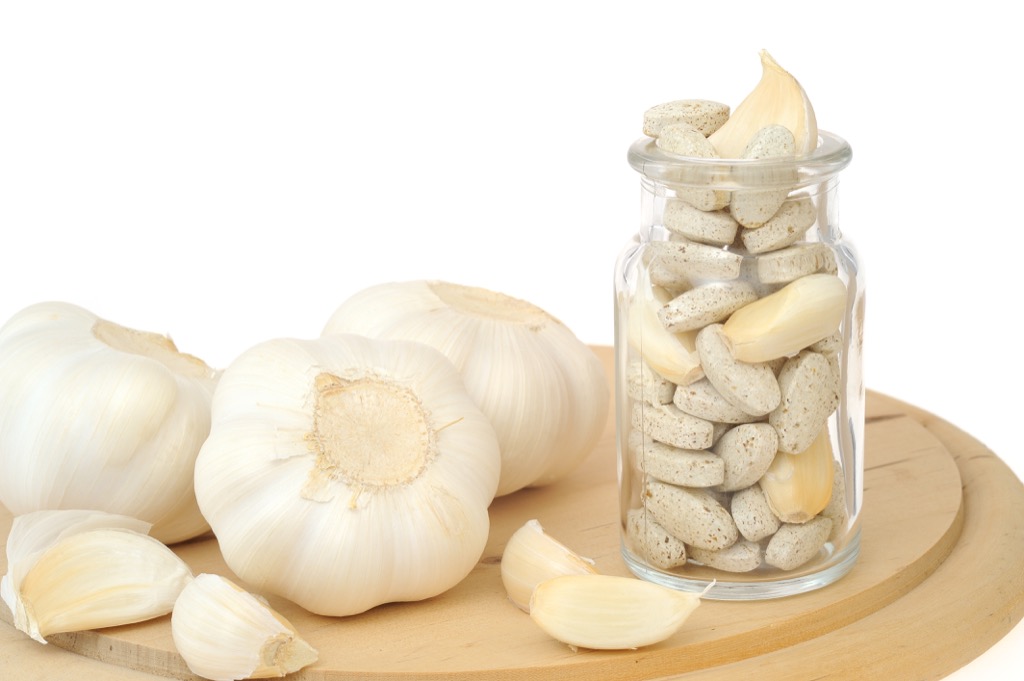 garlic supplement