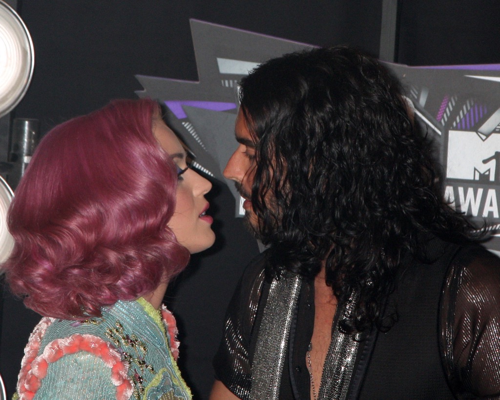 Katy Perry & Russell Brand Extravagant Celebrity Weddings