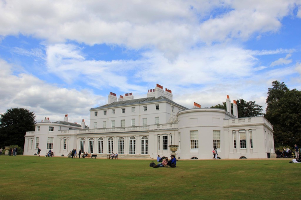 10 Fascinating Facts About Frogmore House — Best Life