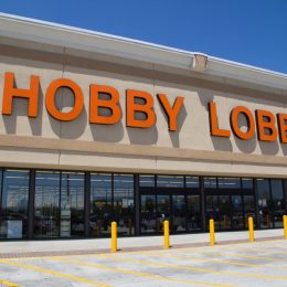 Hobby Lobby artifacts crazy news 2018