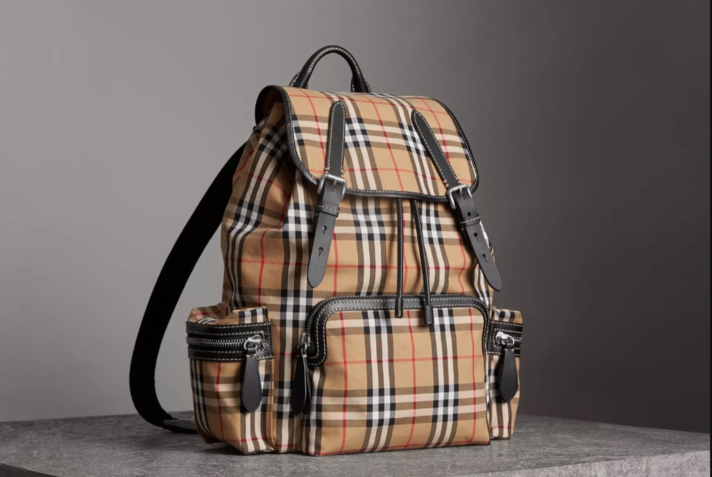 Burberry The Large Rucksack in Vintage Check
