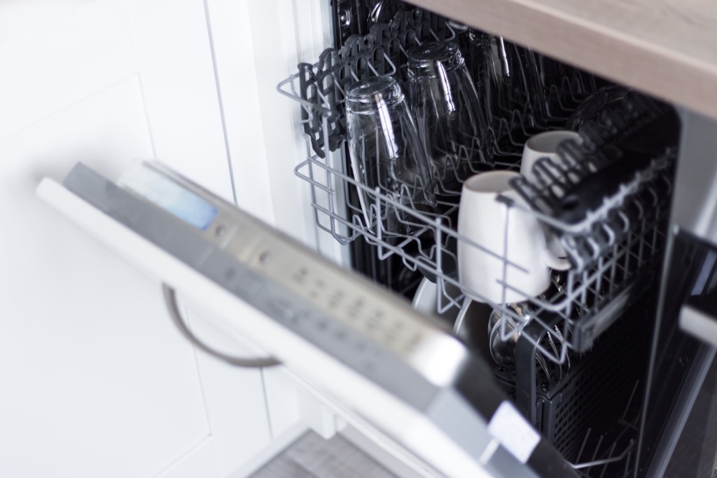 dishwasher kitchen utensils