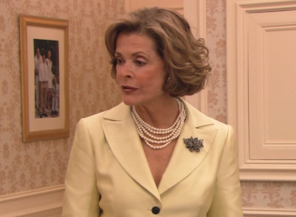 Lucille Bluth best arrested development jokes