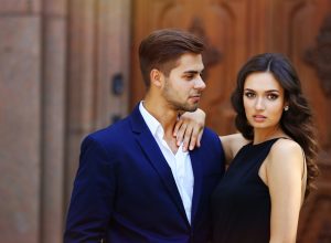 woman turned off by rich man