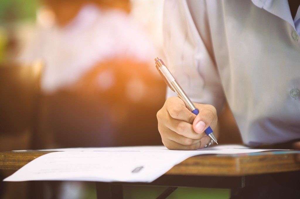 estudante fazendo teste wonderlic