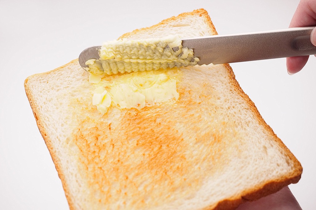 Warming butter knife - food puns