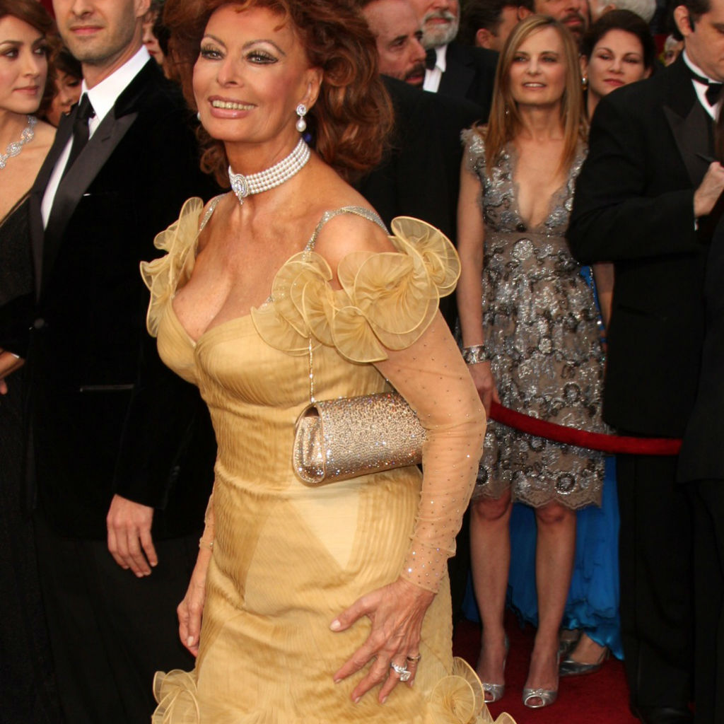 Sophia Loren red carpet fashion fails