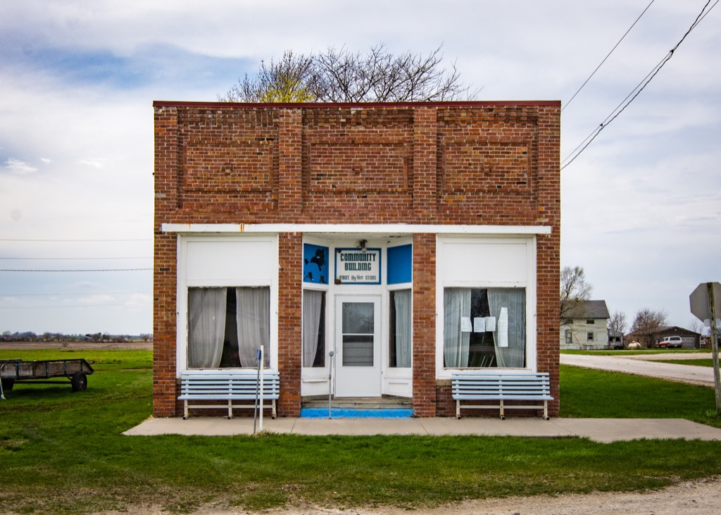 beaconsfield iowa 50 tiniest towns in the US
