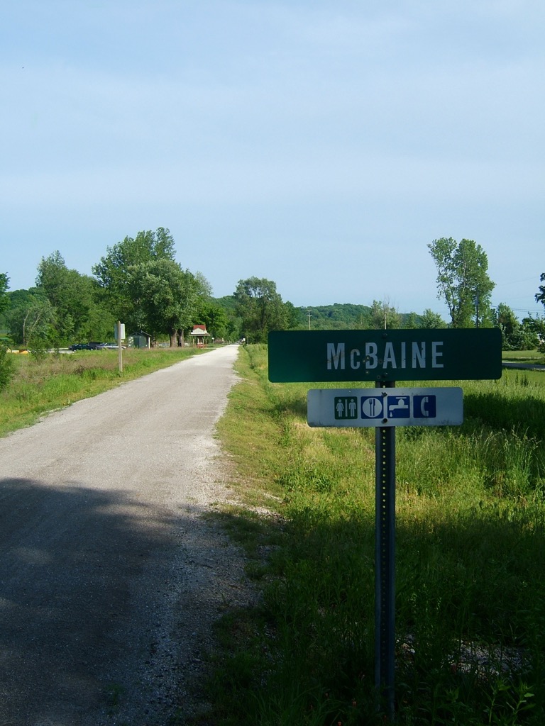 mcbaine mo 50 tiniest towns in the US