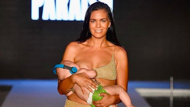 Mara Martin breastfed her five-month-old baby while walking the runway of the Sports Illustrated Swimsuit show on Sunday.