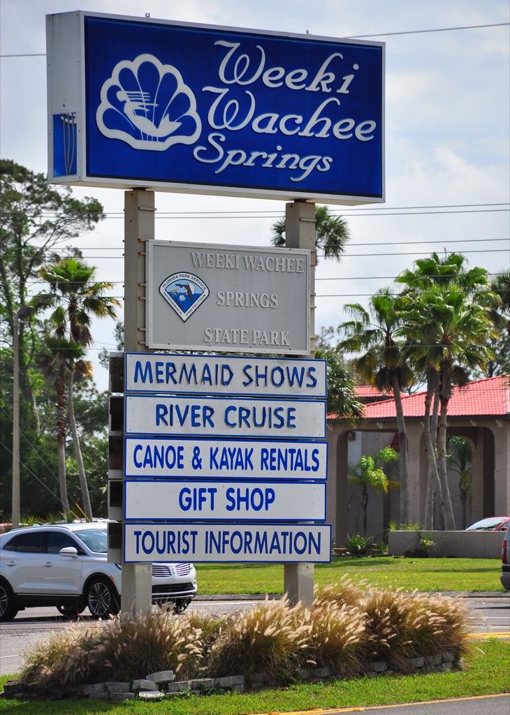 weeki wachee florida 50 tiniest towns in the US