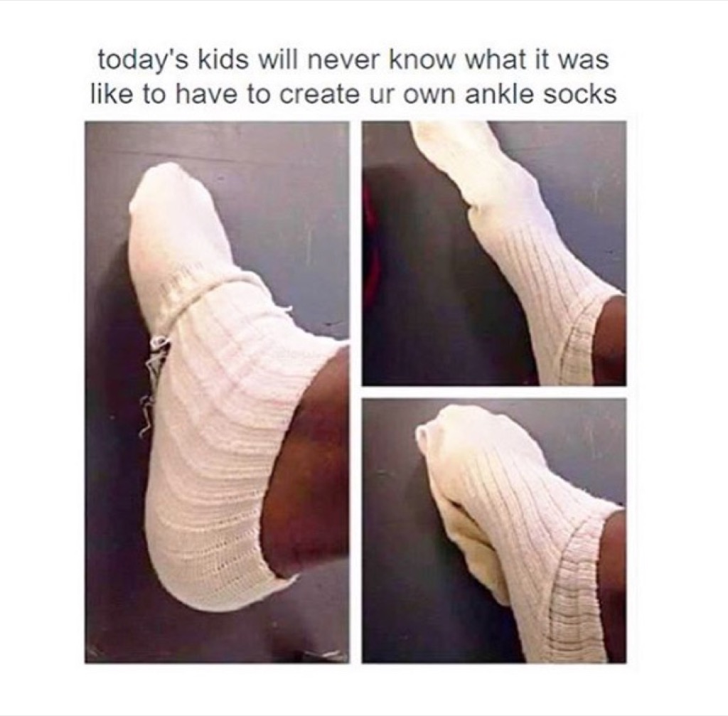 DIY ankle socks 90s