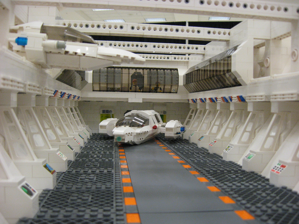 Starship: OSS Pontbriand Legos