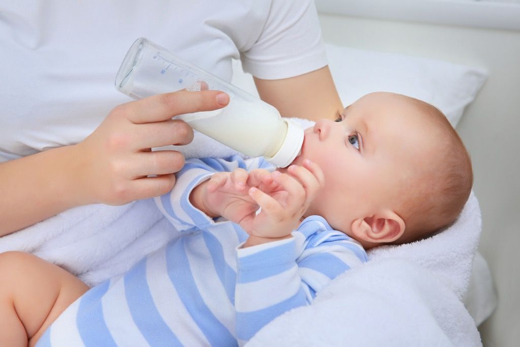 baby drinkformule, hoe Ouderschap is veranderd