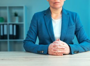 confident body language rabbishlomoslatkin@gmail.com