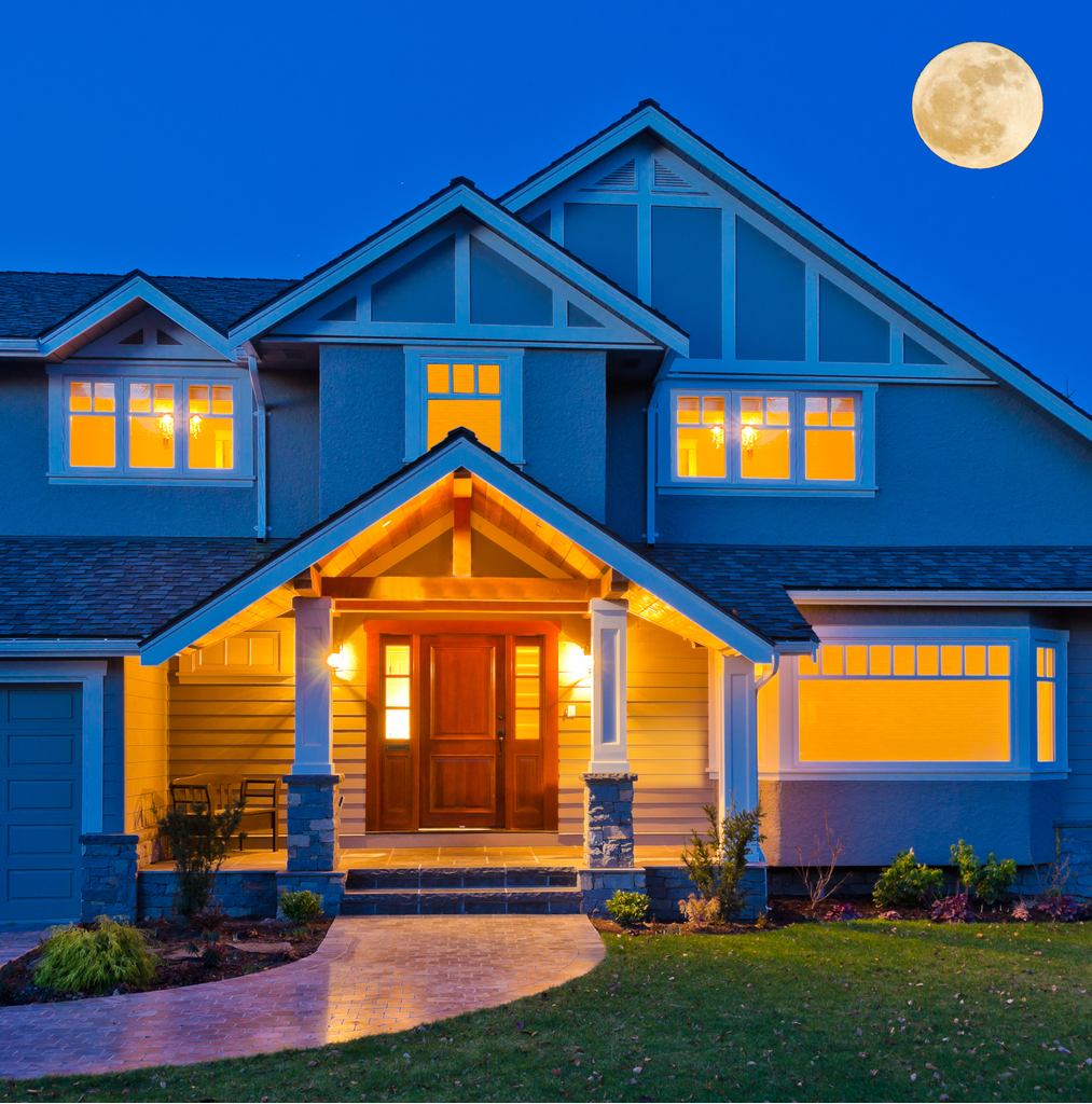 Home Security 17 Ways You're Practically Inviting Burglars In — Best Life