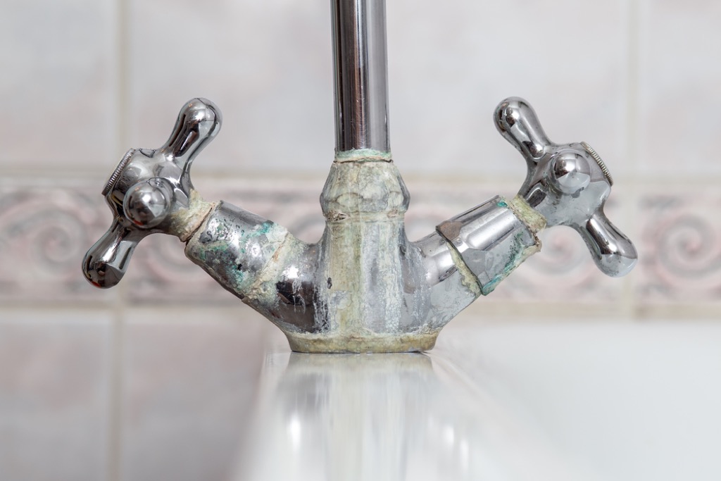 dirty faucet home maintenance tasks