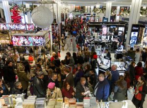 Black Friday crowds worst rated stores
