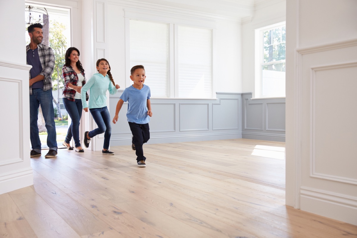 children running in empty home, rude behavior