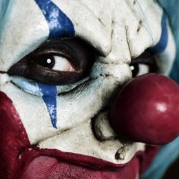 Creepy Clown {Scary Urban Legends}