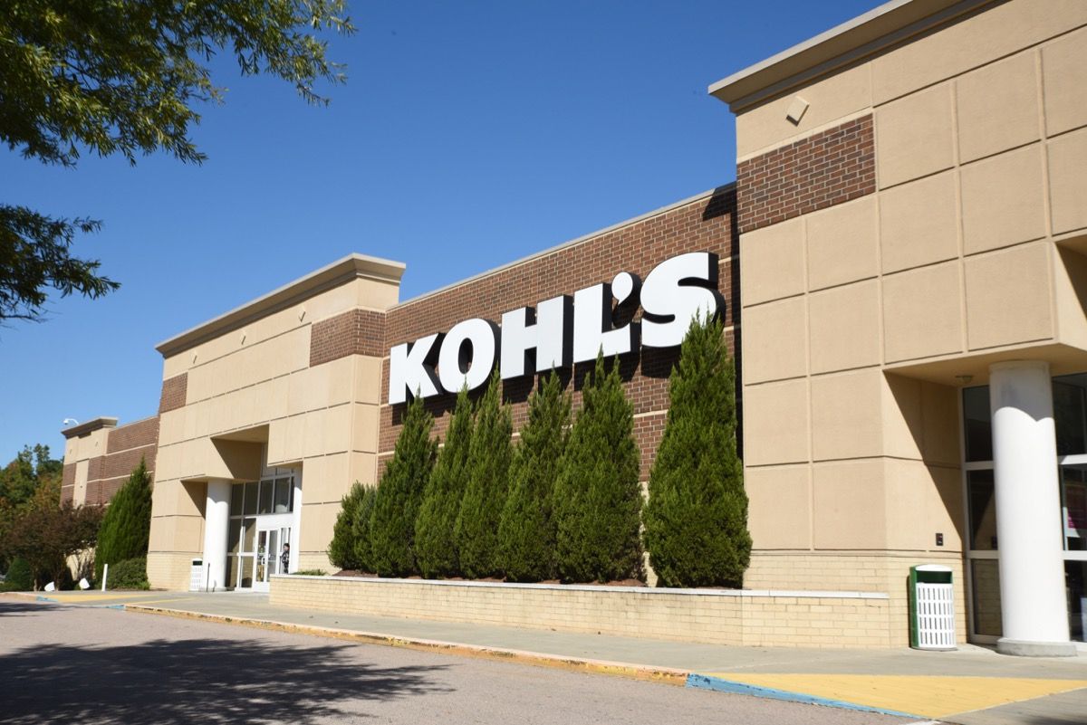 Kohl's: The End Of The Department Store Era Draws Close