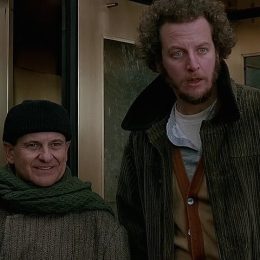 home alone bandits viral twitter post